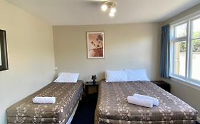 Waterfront, Handy Location, Affordable, Unit 4 - Kk41164